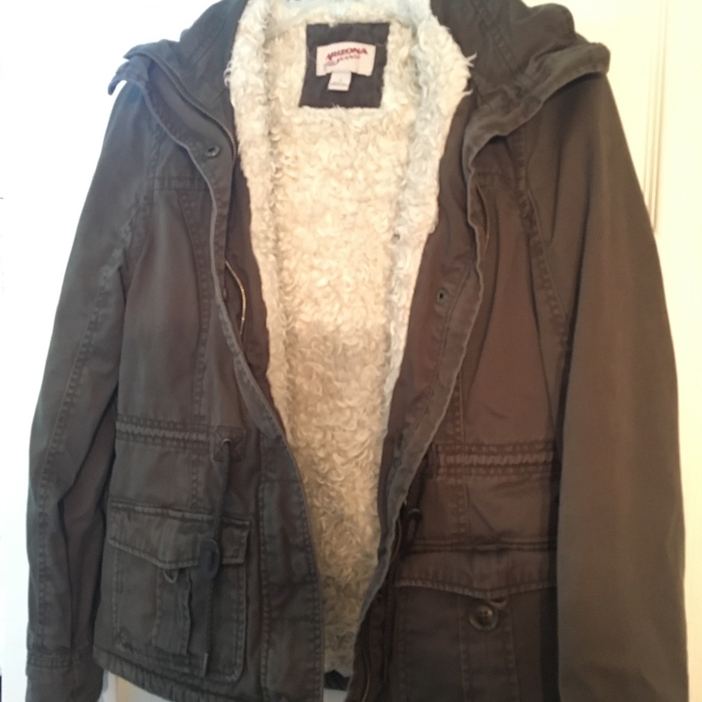 Fitted hunter green jacket